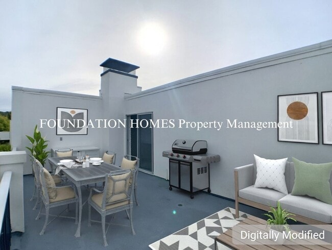 Building Photo - Sun Drenched Waterfront Shelter Bay Penthouse- Pool- Tennis - FOUNDATION