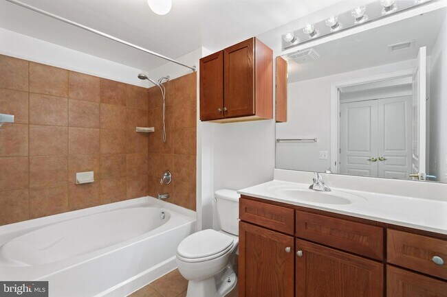 Building Photo - 631 D Street NW
