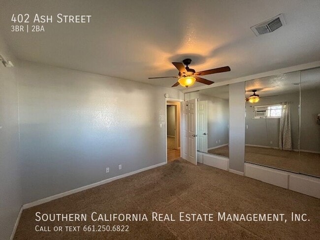 Building Photo - 402 Ash St