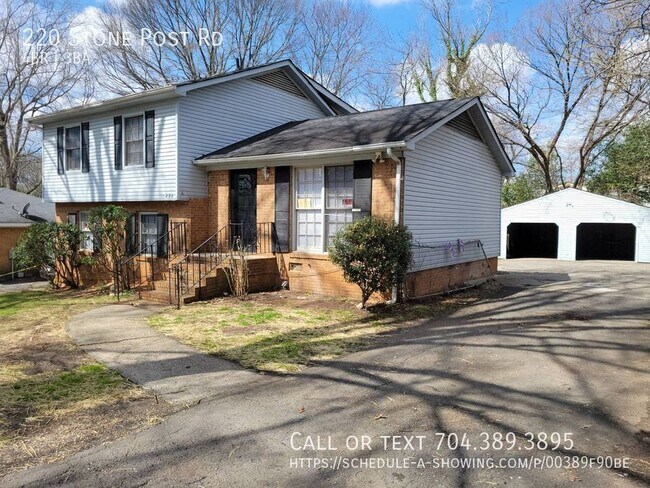 Building Photo - 220 Stone Post Rd