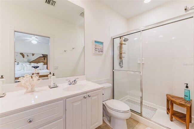 Building Photo - 1564 Napoli Dr W