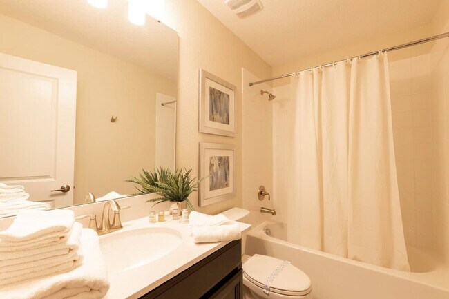 Building Photo - 8850 Cabot Cliffs Dr