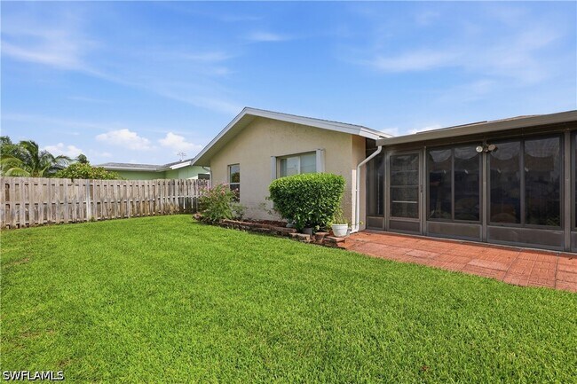 Building Photo - 9810 Wildginger Dr
