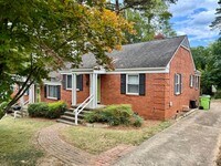 Building Photo - 1204 Duplin Rd