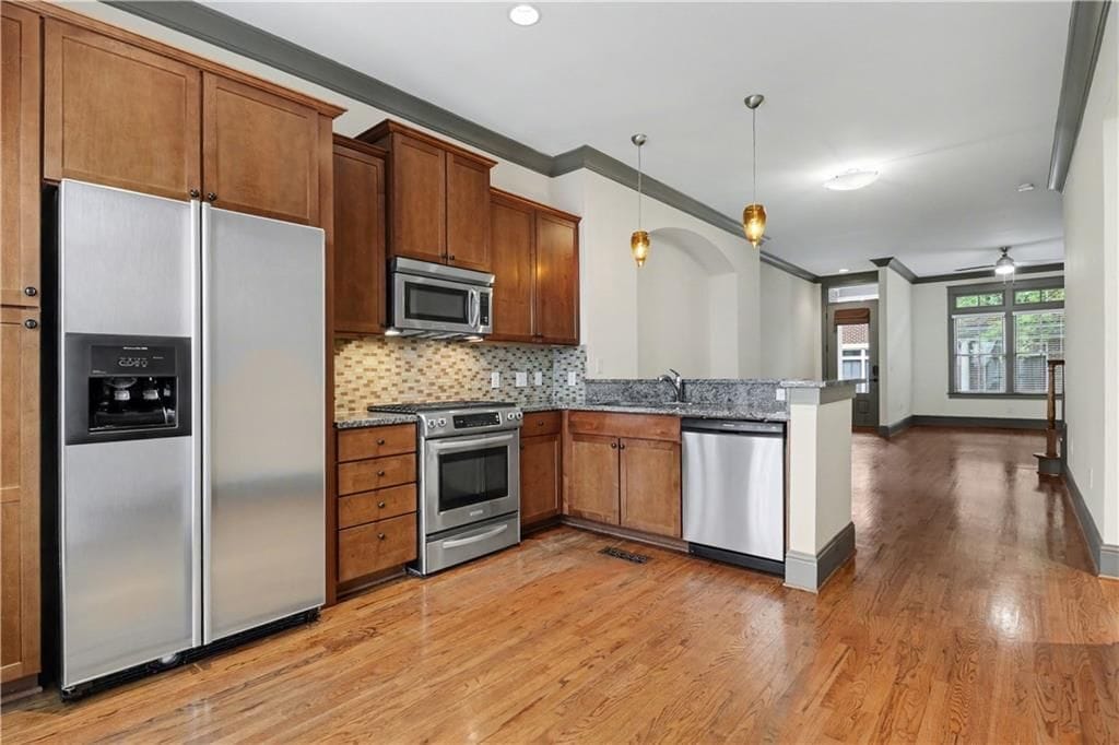 Building Photo - 4657 Magnolia Commons