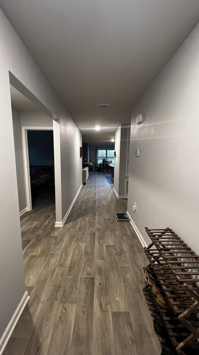 Building Photo - 10296 Brodick Lp