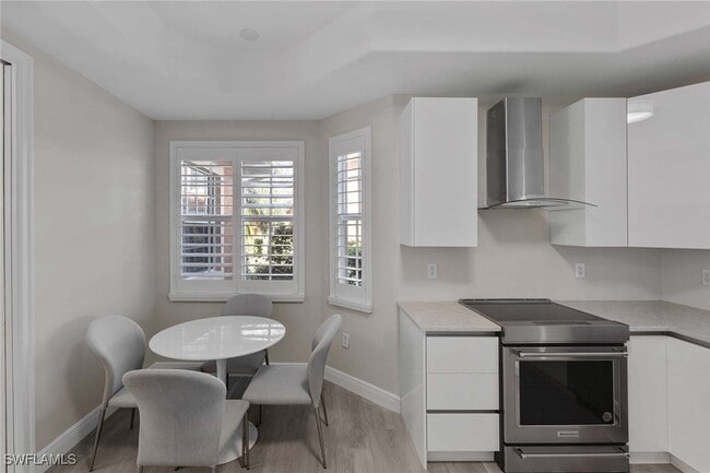 Building Photo - 6438 Legacy Cir