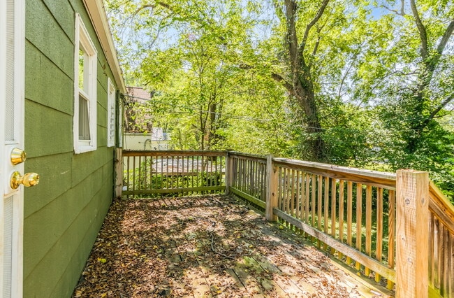 Building Photo - 5760 College Ave