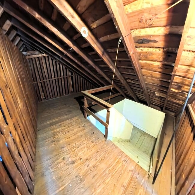 Building Photo - 3 Bedroom in Swillburg Area