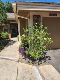 Building Photo - 7316 Della Dr