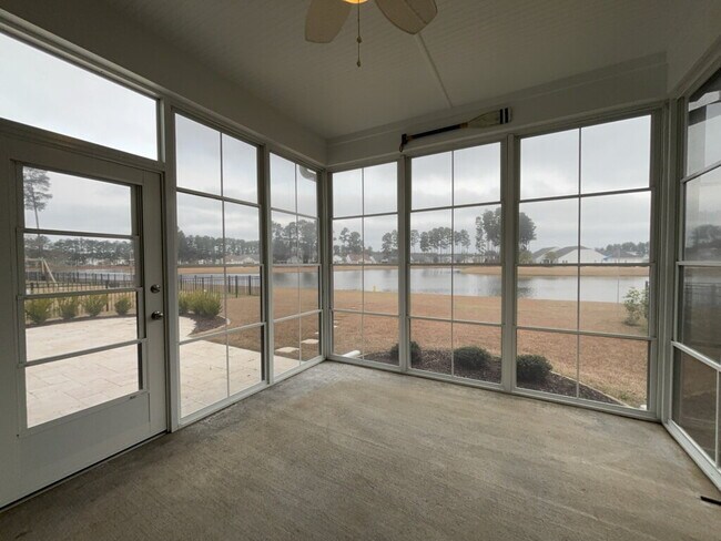 Building Photo - 292 Calm Water Way