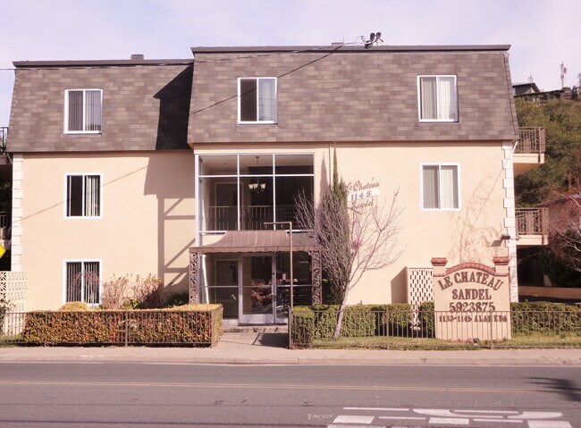 Primary Photo - 1133 Alameda De Las Pulgas