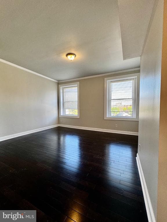 Building Photo - 139 E North Ave