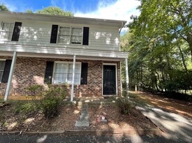 Building Photo - 254 Highland Park Dr