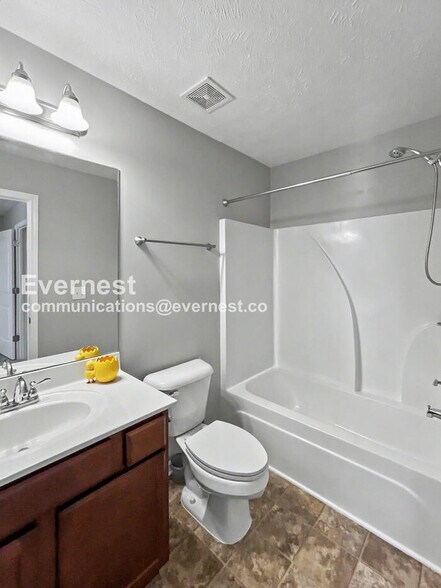 Building Photo - 4159 Saddlecreek Wy