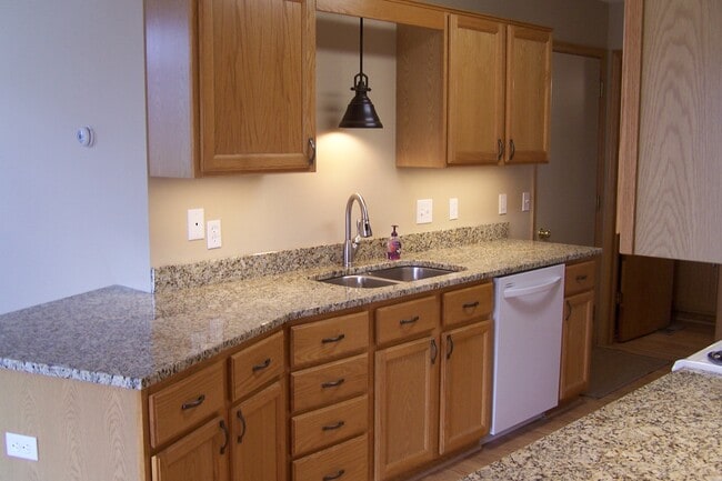 Kitchen - 8868 Spring Ln