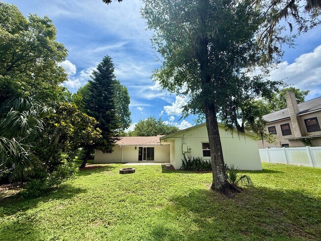 Building Photo - GORGEOUS, COMPLETELY REDONE 3/2 MAITLAND H...
