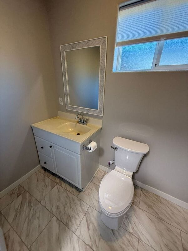 Building Photo - 1334 SW 8th Ave