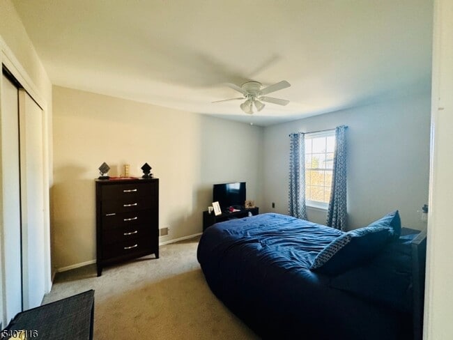 Building Photo - 174 Carson Ct