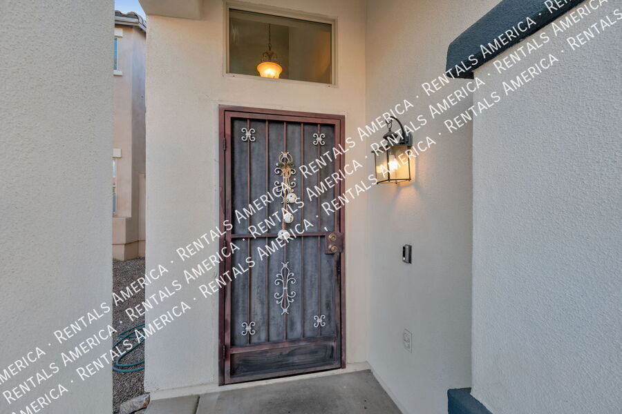 Building Photo - 14902 S Placita Tierra Montanosa