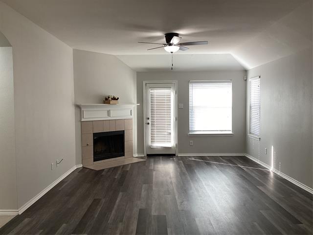 Building Photo - 4608 Wolf Ridge Way