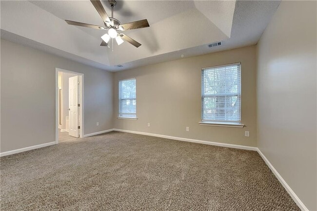 Building Photo - 2075 Beckenham Pl