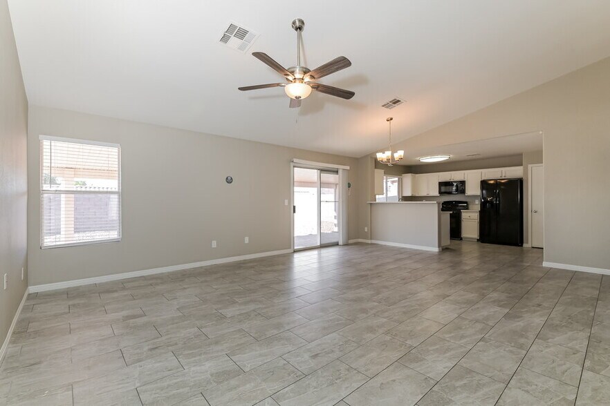 Building Photo - 1042 Juniper Ridge Ave
