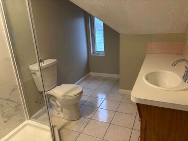 Building Photo - Huge, Renovated Allston 7 Bed/3 Bath Townhouse on Armington St For 9/1. Students Welcome and NO F...