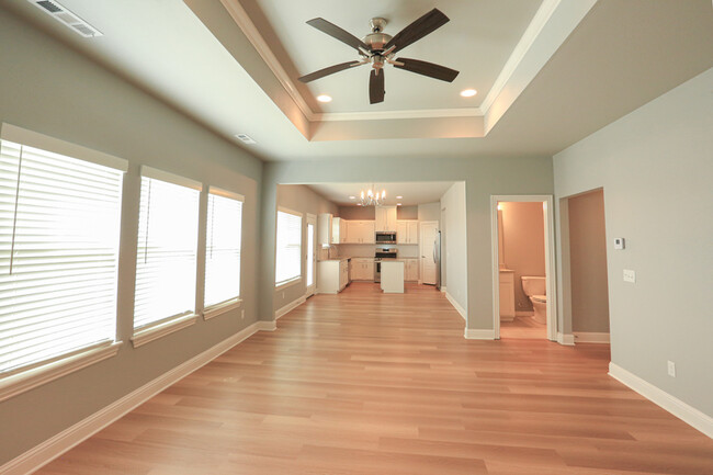 Building Photo - 5911 SW Gentle Winds Ave