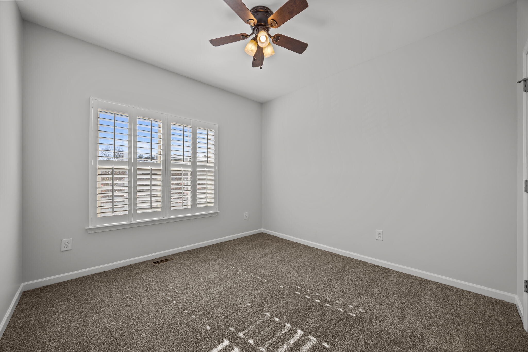 3RD BEDROOM - 1319 Rodessa Run