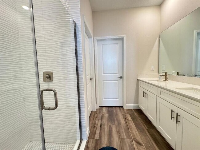 Building Photo - 10353 Fieldstone Myrtle Wy