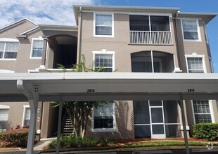 Building Photo - Ground Floor, Remodeled, Spacious Condo in...