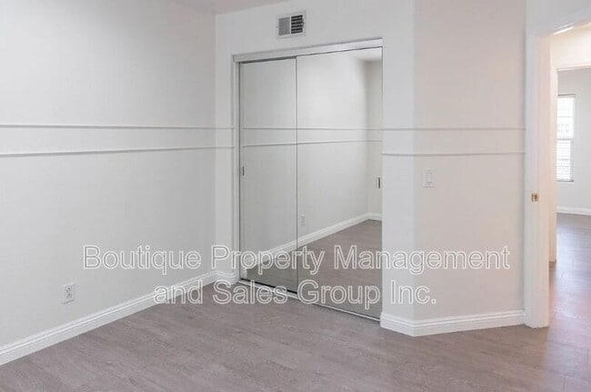 Building Photo - 20 Imperial Aisle