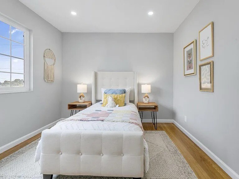 Building Photo - 2448 Mahan Way