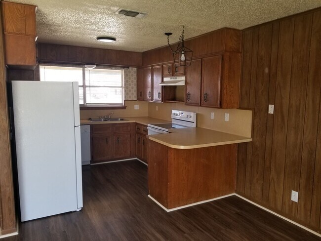 Building Photo - North Killeen