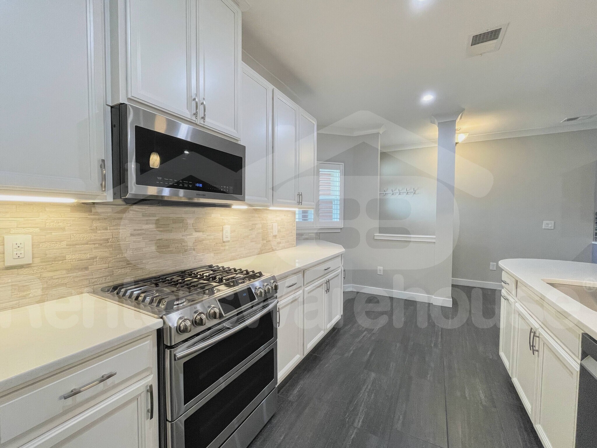 Building Photo - 1907 Doubloon Way