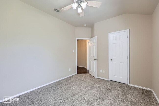 Building Photo - 2021 Cobblestone Trail
