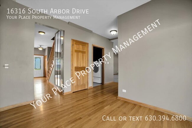 Building Photo - 16316 S Arbor Dr