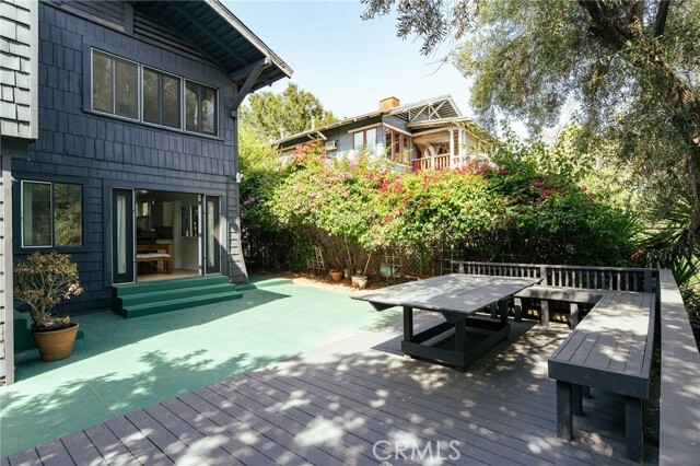 Building Photo - 5924 Hayes Ave