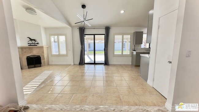 Building Photo - 44734 San Jose Ave