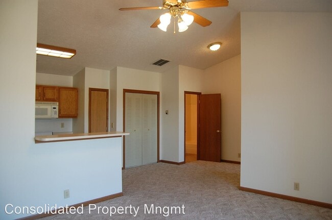 Building Photo - 1 br, 1 bath Apartment - 60 Bridge Water Ct