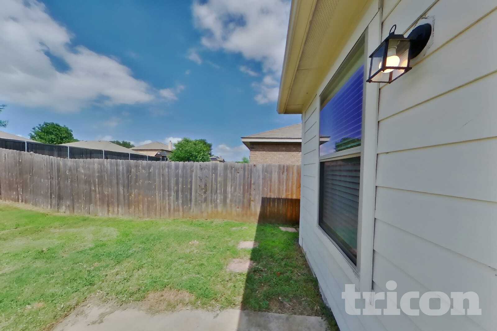 Building Photo - 8621 Sagebrush Trail
