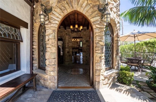 Building Photo - 1481 Santa Cruz St