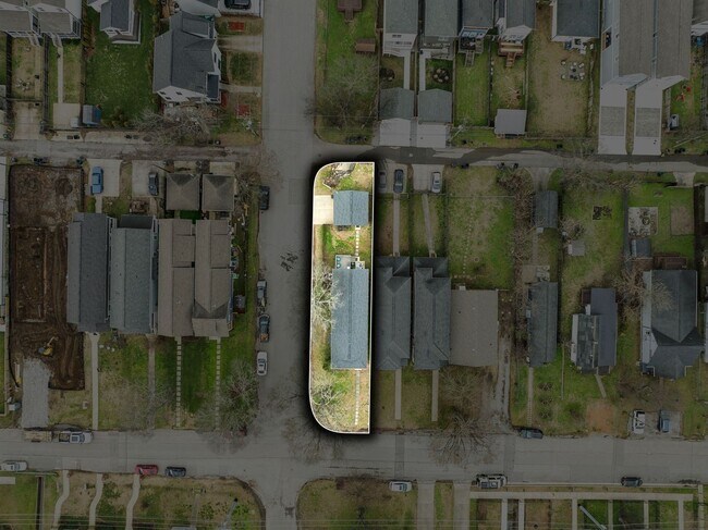 Building Photo - Single-family home for rent in The Nations