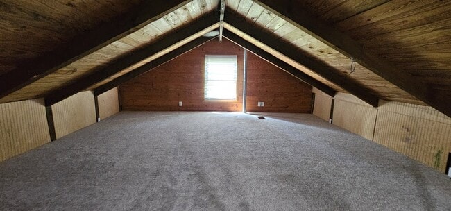 Building Photo - 7307 Rhodes Ln