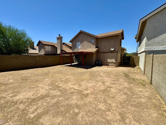 Building Photo - Two Story 3 Bedroom/2.5 Bath Home. Clean & Ready for Immediate Move-in!