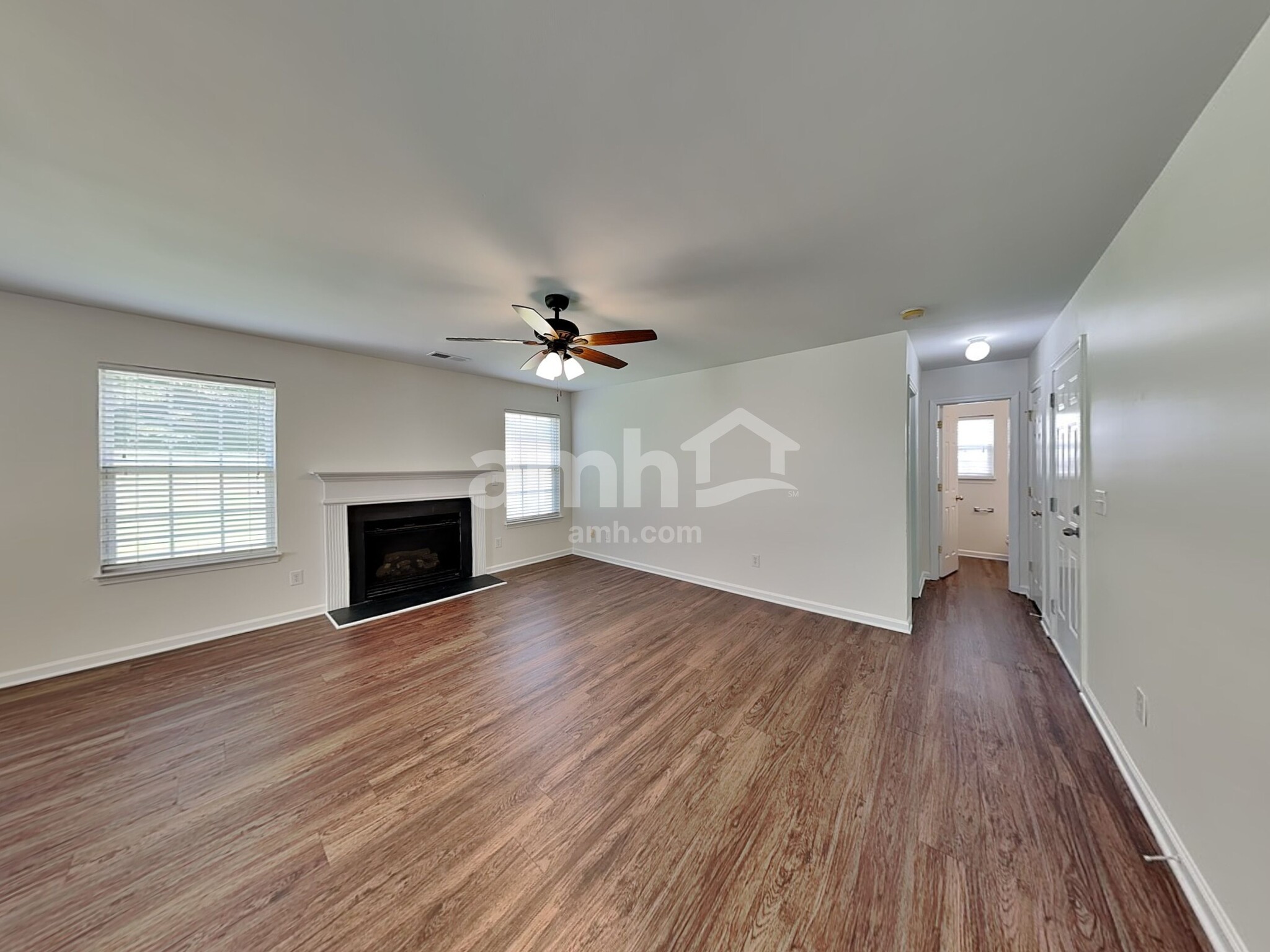 Building Photo - 6726 Centerline Dr