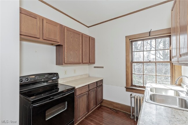 Building Photo - 283 Corning Dr