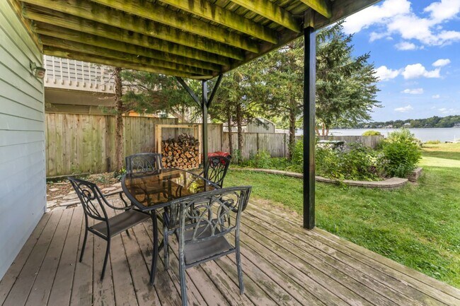 Building Photo - 25678 W Long Beach Dr