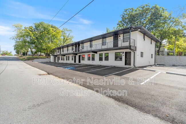 Building Photo - 201 Sylvis St